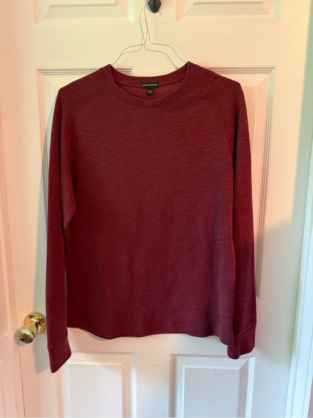 Banana Republic Burgundy Knit Crewneck Sweater